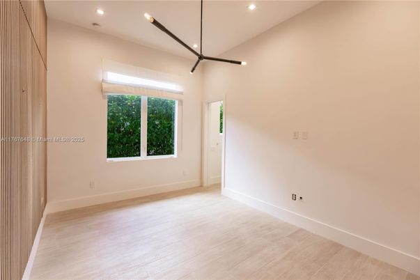 Empty room, Interior, Pendant Lights, Recessed Lighting, Wood Texture Flooring