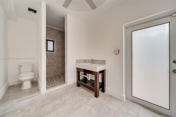 Bathroom, Interior