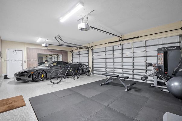 Fitness Equipment, Garage, Interior