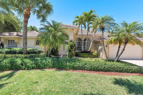 Attached, Backyard, Exterior, Facade, Spanish Mediterranean