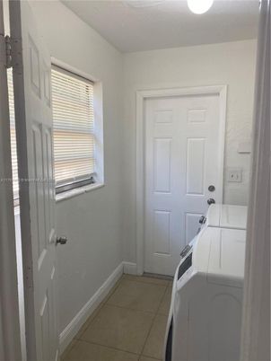 Interior, Washer