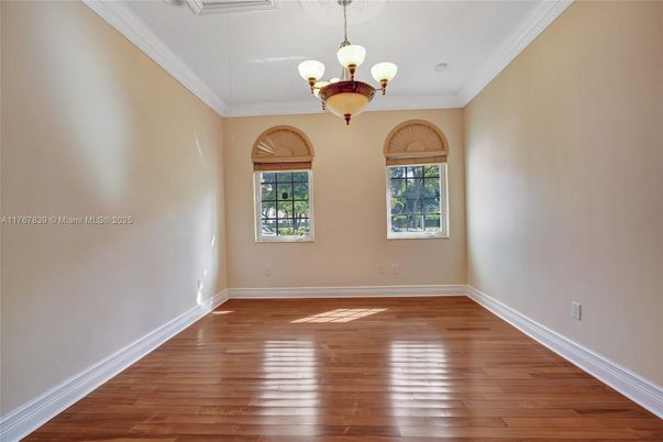 Chandelier, Empty room, Interior, Wood Texture Flooring