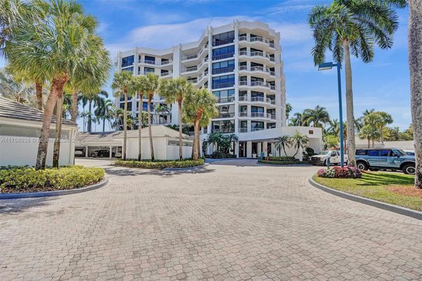 Exterior, Facade, Condo Building