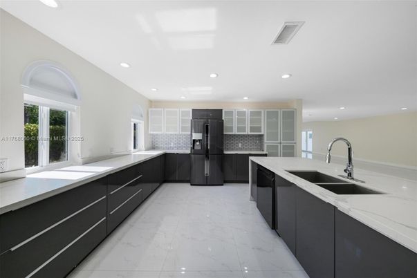 Interior, Kitchen, Marble, Recessed Lighting, Stainless Steel Appliances