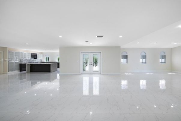 Empty room, Interior, Kitchen, Marble, Recessed Lighting