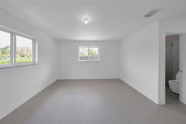 Bathroom, Empty room, Interior