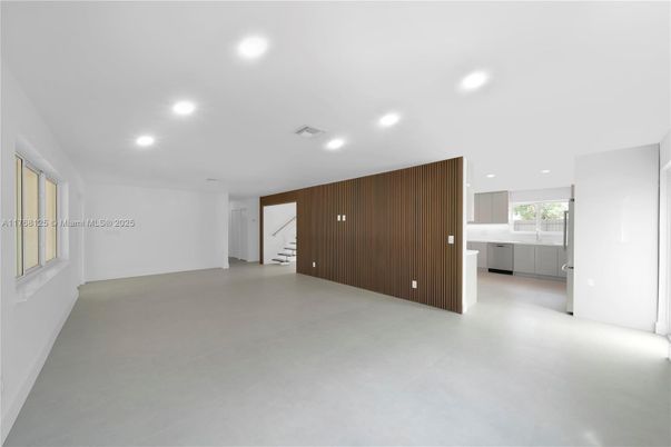 Empty room, Interior, Kitchen, Recessed Lighting
