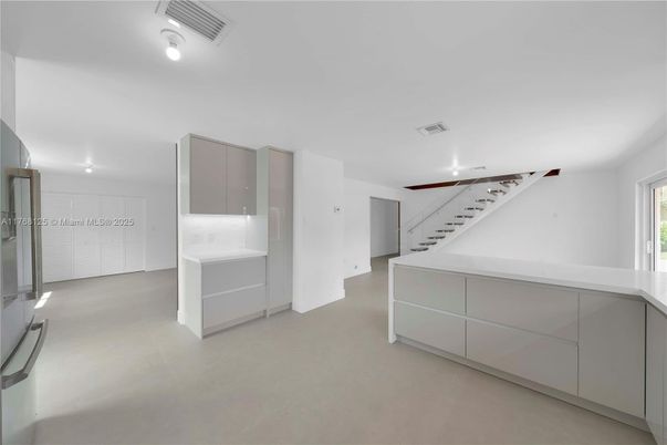 Interior, Recessed Lighting, Washer