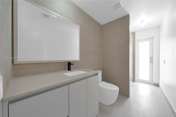 Bathroom, Interior