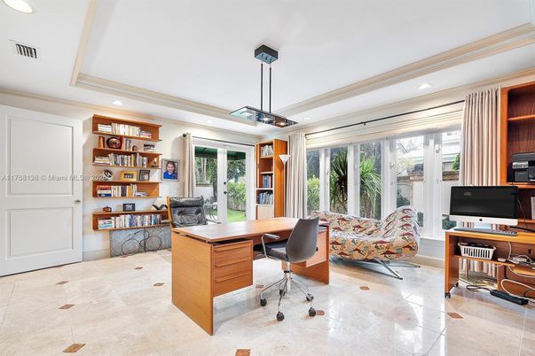 Home Office, Interior, Recessed Lighting