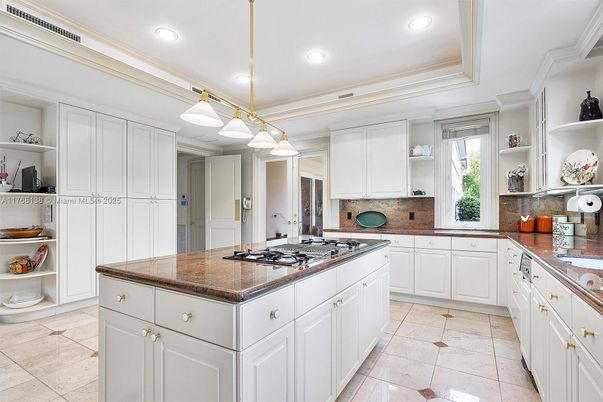 Interior, Kitchen, Pendant Lights, Recessed Lighting
