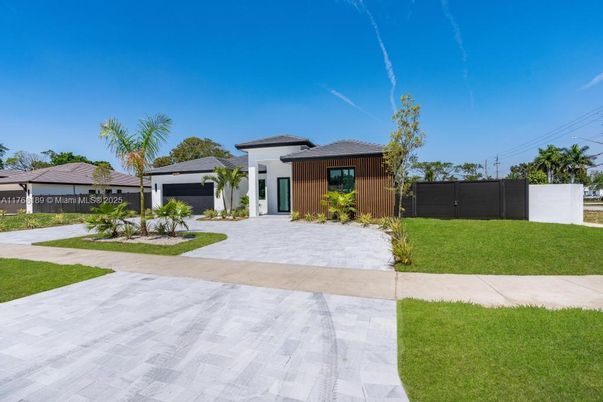 Attached, Backyard, Exterior, Facade, Mediterranean