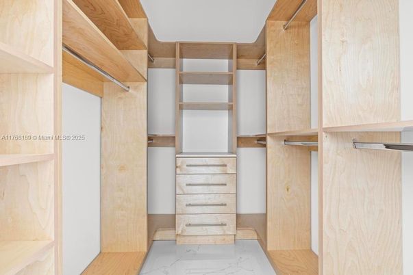 Interior, Marble, Walk-in Closets