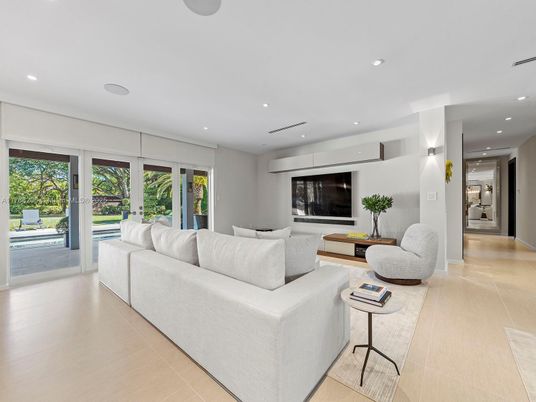 Interior, Living room, Recessed Lighting