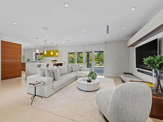 Interior, Kitchen, Living room, Pendant Lights, Recessed Lighting