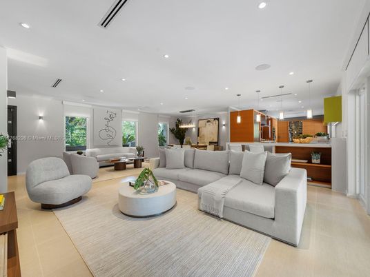 Dining room, Interior, Kitchen, Living room, Pendant Lights, Recessed Lighting