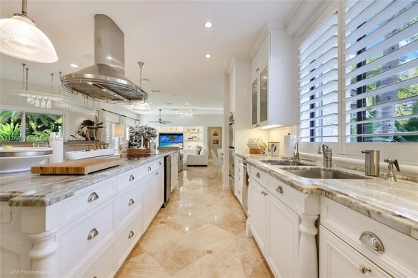 Interior, Kitchen, Living room, Pendant Lights, Recessed Lighting