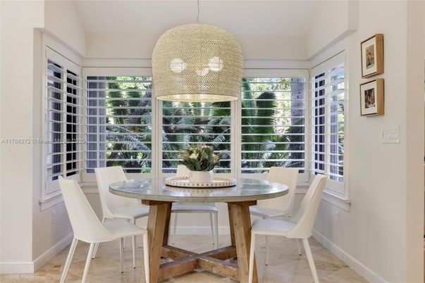 Dining room, Interior, Pendant Lights