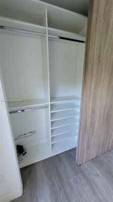 Interior, Walk-in Closets, Wood Texture Flooring