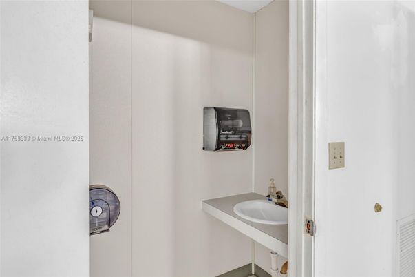 Bathroom, Interior