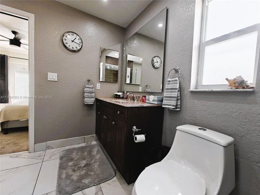 Bathroom, Dual Sink Vanities, Interior, Marble, Recessed Lighting