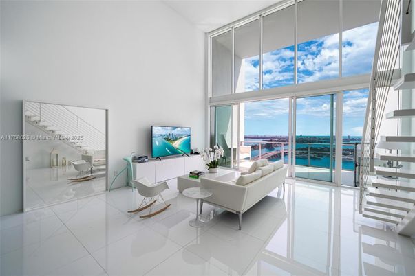 Interior, Living room, Water