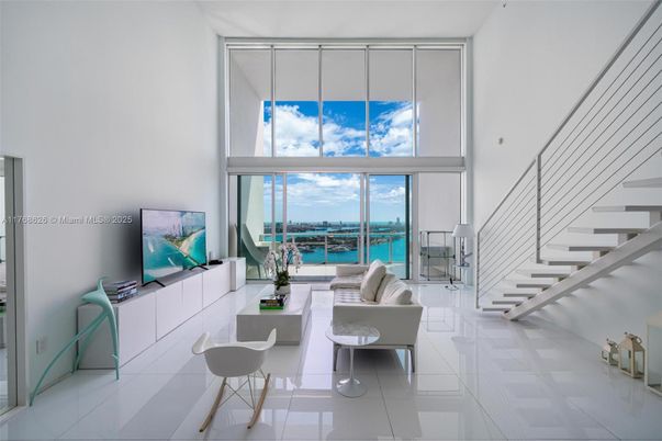 Interior, Living room, Water