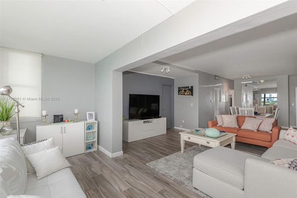 Dining room, Interior, Living room, Wood Texture Flooring