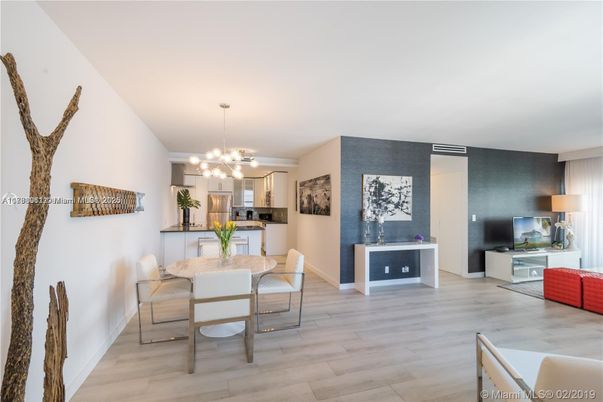 Dining room, Interior, Kitchen, Pendant Lights, Wood Texture Flooring