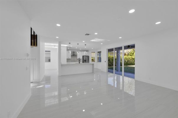 Empty room, Interior, Kitchen, Pendant Lights, Recessed Lighting