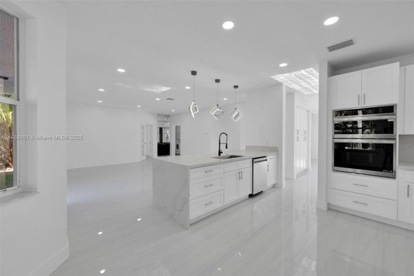 Interior, Kitchen, Pendant Lights, Recessed Lighting, Stainless Steel Appliances