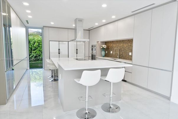 Interior, Kitchen, Recessed Lighting