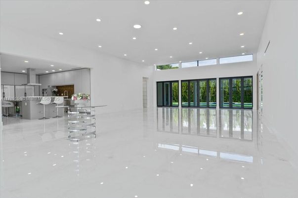 Interior, Kitchen, Marble, Recessed Lighting
