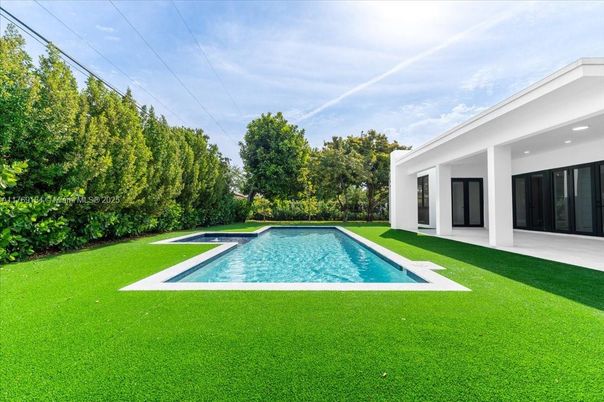 Backyard, Exterior, Pool