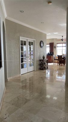 Dining room, Interior, Recessed Lighting