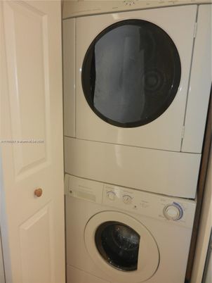 Interior, Utility Closets, Washer