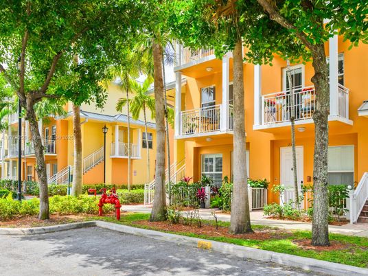 Exterior, Facade, Condo Building