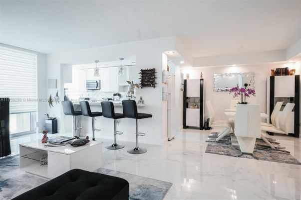 Interior, Kitchen, Marble, Recessed Lighting