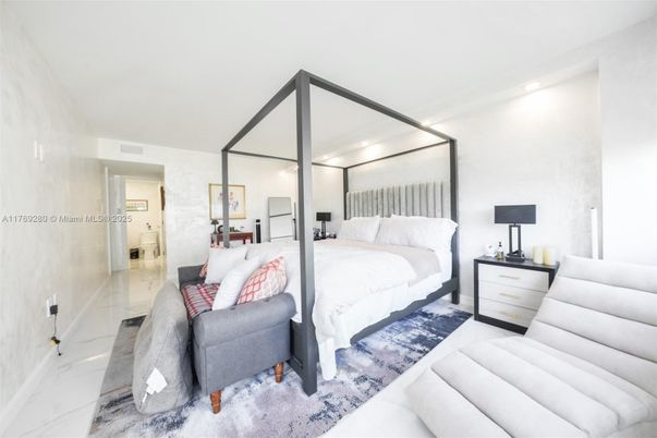 Bedroom, Interior, Marble, Recessed Lighting