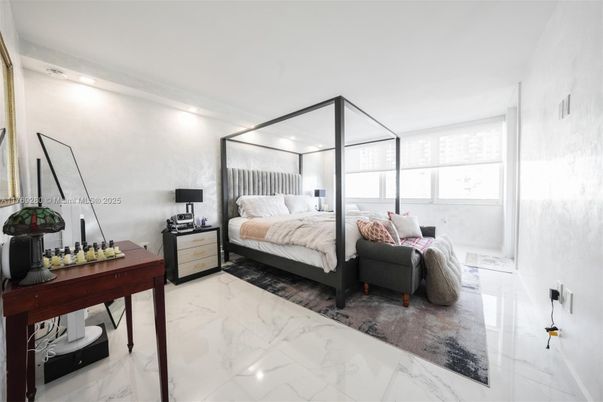 Bedroom, Interior, Marble, Recessed Lighting