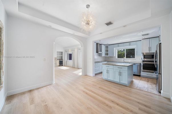 Chandelier, Interior, Kitchen, Recessed Lighting, Wood Texture Flooring