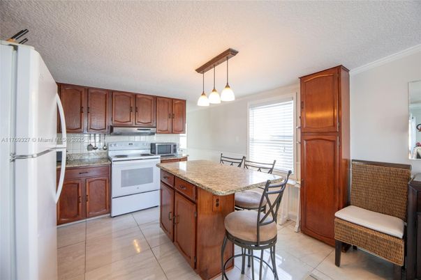 Interior, Kitchen, Pendant Lights