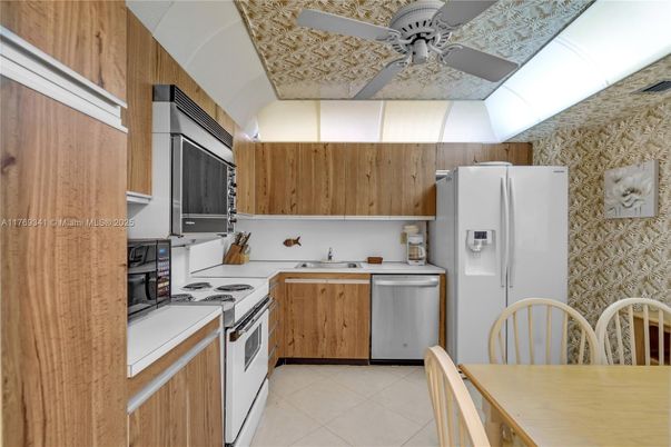 Interior, Kitchen