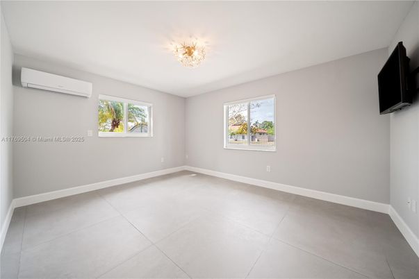 Chandelier, Empty room, Interior