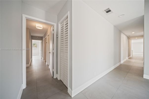 Interior, Recessed Lighting