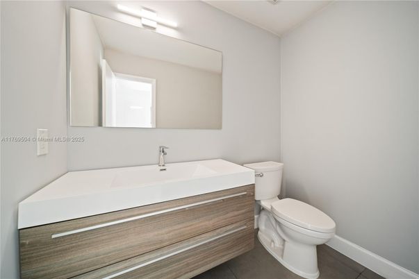 Bathroom, Interior