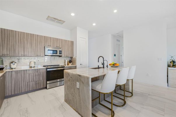 Interior, Kitchen, Marble, Recessed Lighting, Stainless Steel Appliances