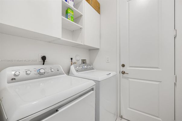 Interior, Utility Closets, Washer