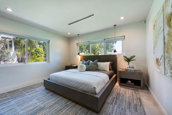 Bedroom, Interior, Pendant Lights, Recessed Lighting