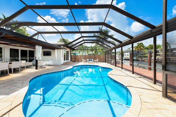 Glass Ceilings, Interior, Pool, Sun Room, Water